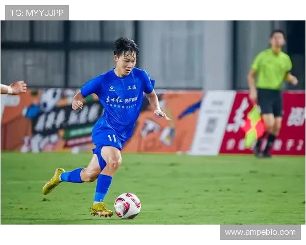 上海足球队的奋斗历程与精英赛的荣耀之路探秘